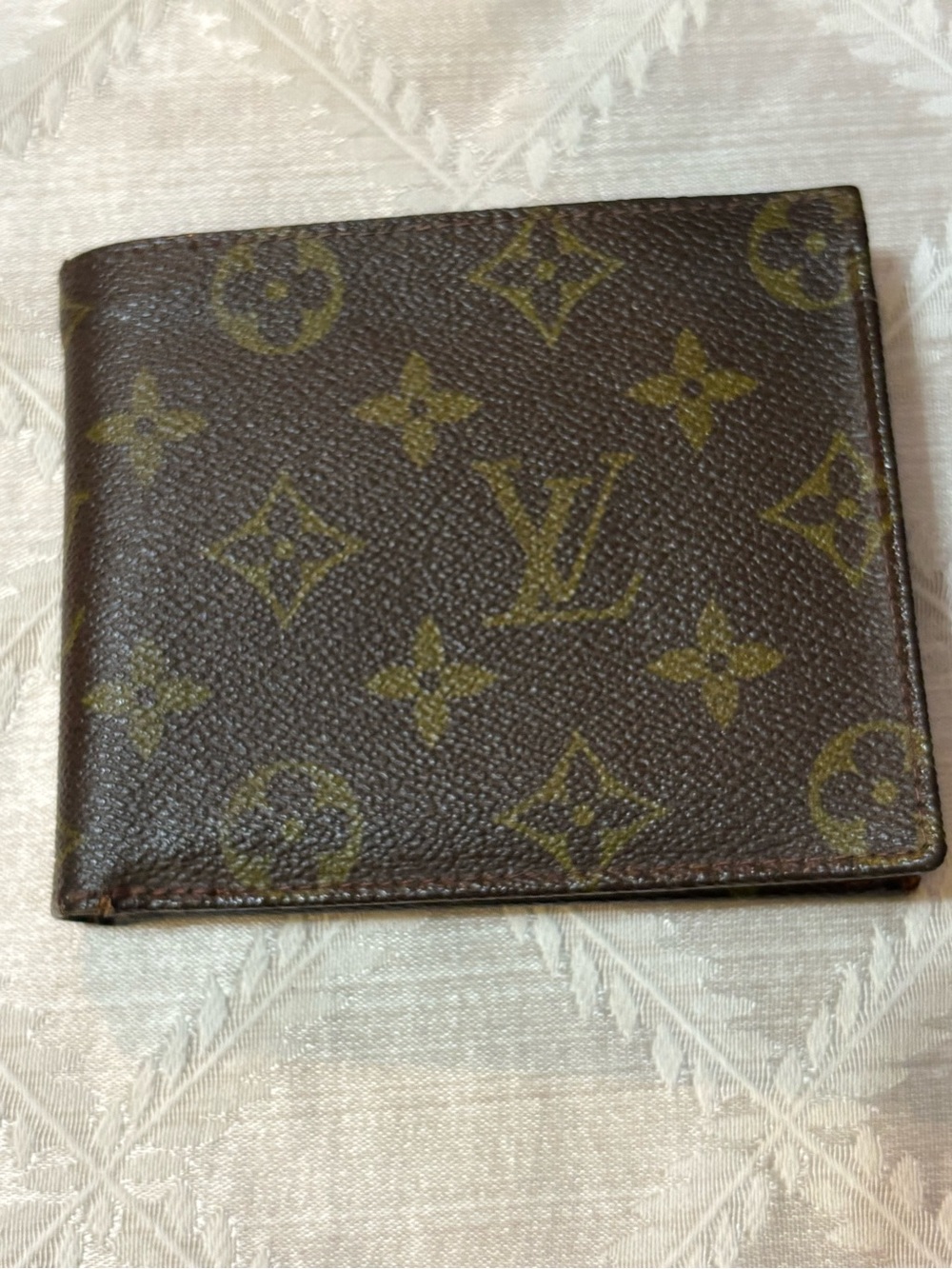 Louis Vuitton Vintage Monogram Men's Bifold Wallet